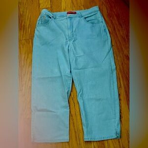 Gloria Vanderbilt Light Wash Jeans